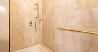 von_poll_real_estate_property_20253441035_image_14