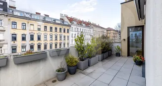 von_poll_real_estate_property_2025344151_image_18