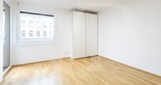 von_poll_real_estate_property_2025344151_image_10