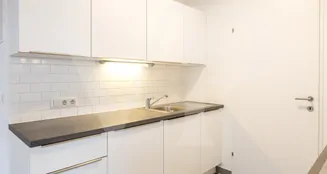 von_poll_real_estate_property_2025344151_image_9