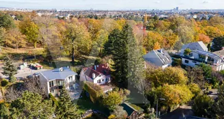 von_poll_real_estate_property_2025344090_image_2