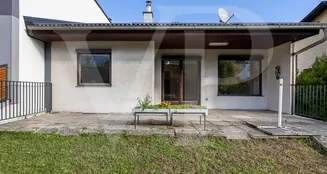 von_poll_real_estate_property_2025344090_image_4