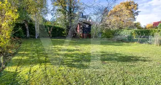 von_poll_real_estate_property_2025344091_image_1