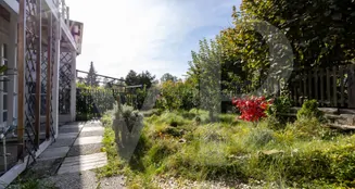 von_poll_real_estate_property_2025344092_image_4