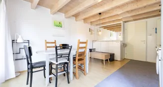 von_poll_real_estate_property_2025344092_image_7