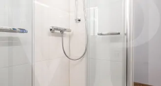 von_poll_real_estate_property_20253447019_image_11