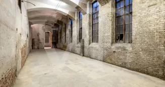 von_poll_real_estate_property_2025344099_image_11