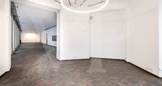 von_poll_real_estate_property_2025344099_image_3