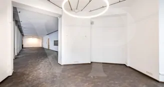 von_poll_real_estate_property_2025344099_image_3