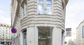 von_poll_real_estate_property_2025344099_image_12