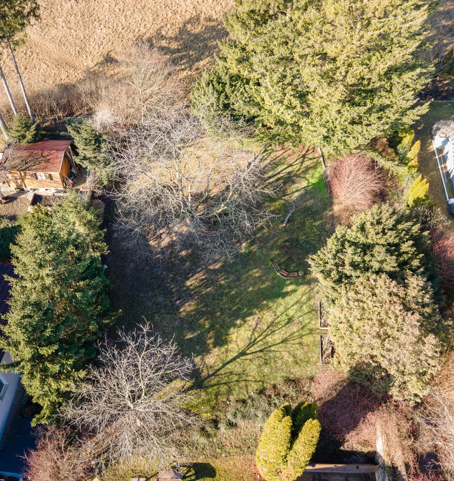 Modernes Einfamilienhaus mit Wohnkomfort und sonnigem Gartenambiente am Ölberg