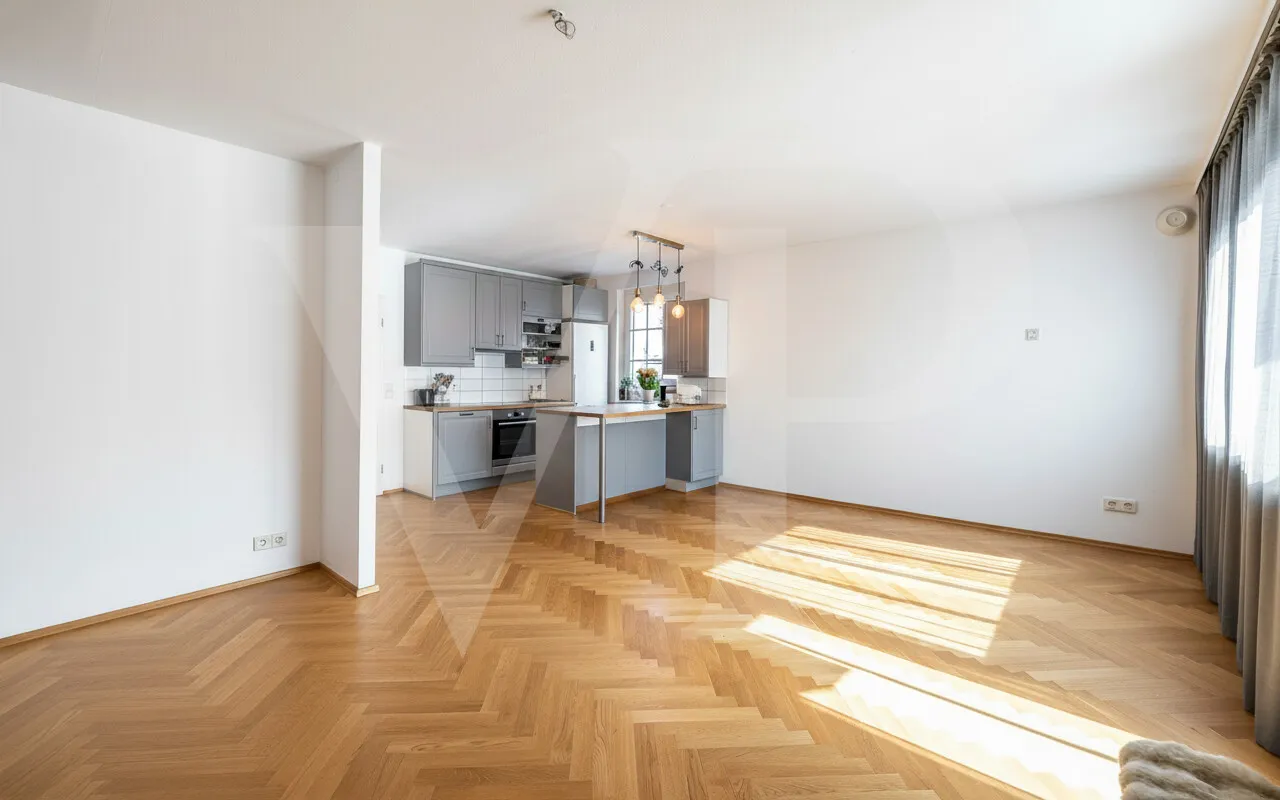 Wohnzimmer KI leer_ incl Küche