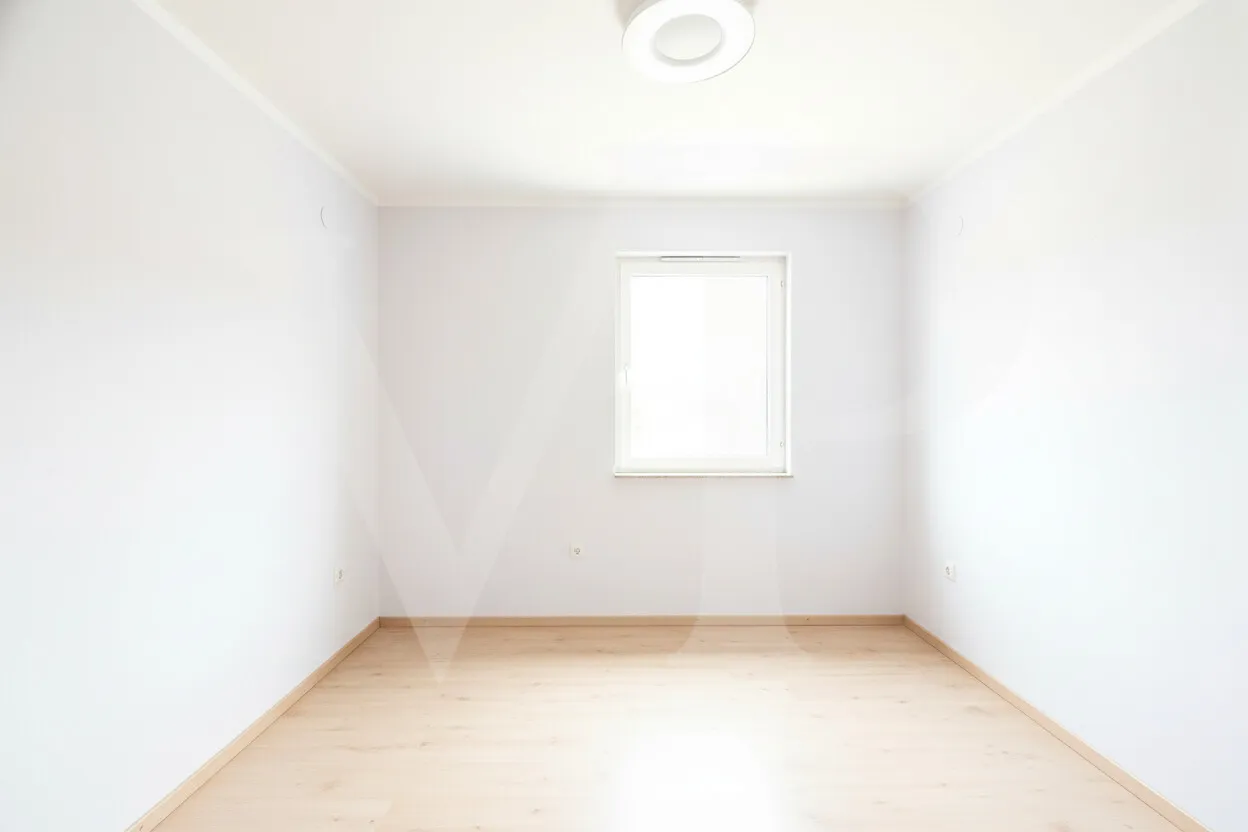 Arbeitszimmer Ki leer