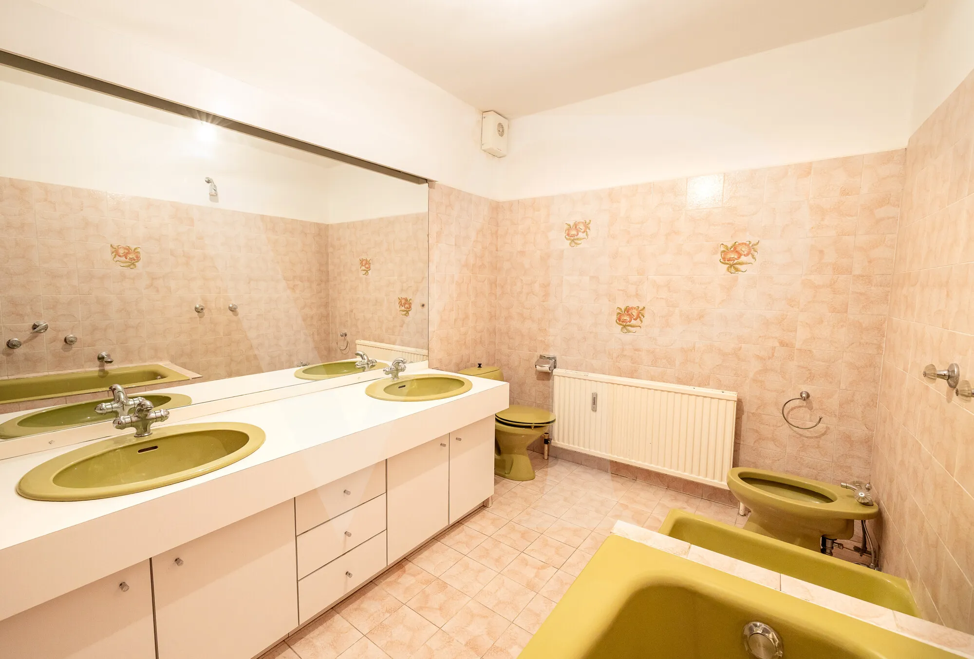 Exklusives Wohngefühl in Döbling – großzügiges Zuhause mit Balkon und Pool
