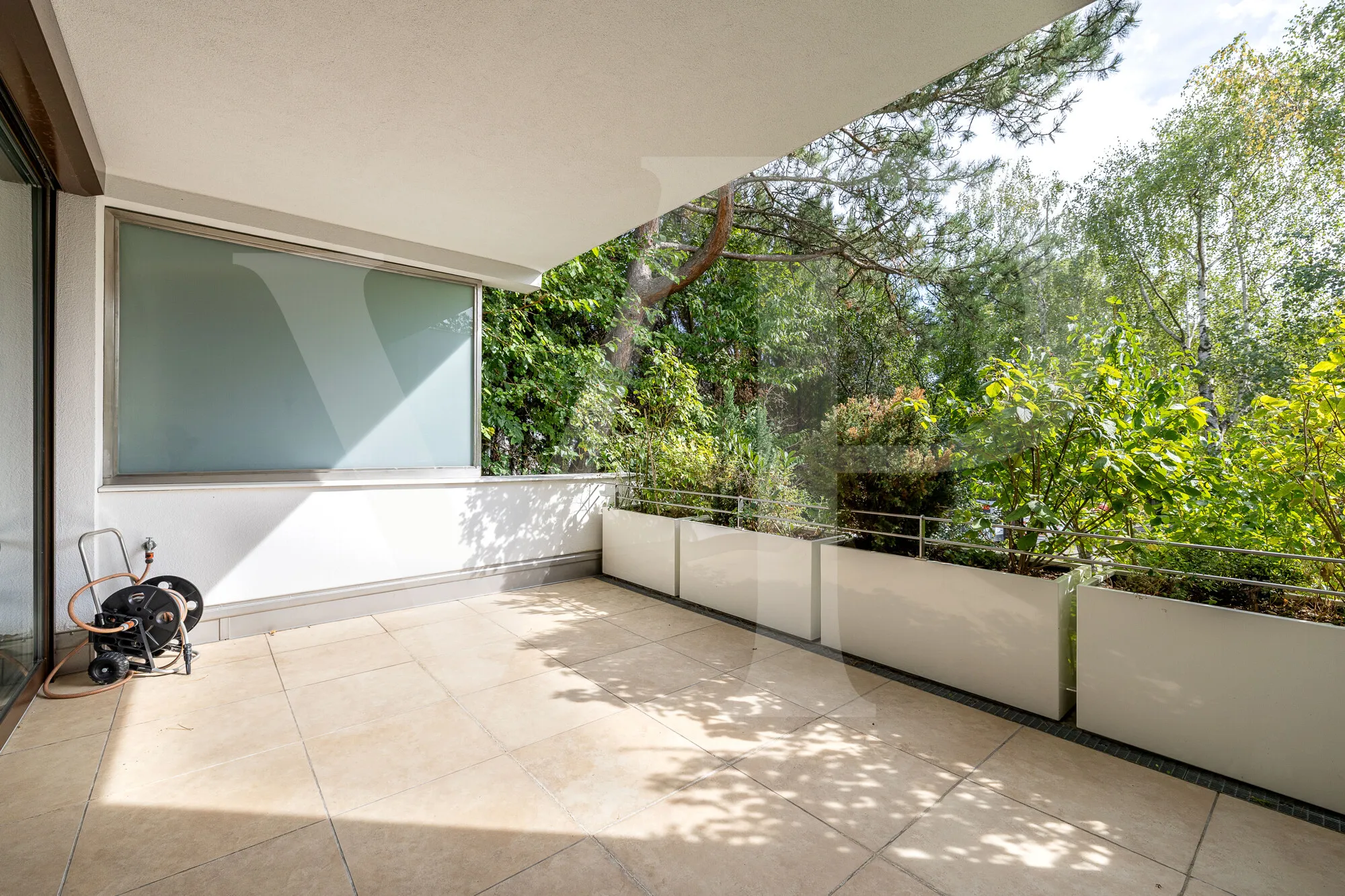 Exklusives Wohngefühl in Döbling – großzügiges Zuhause mit Balkon und Pool