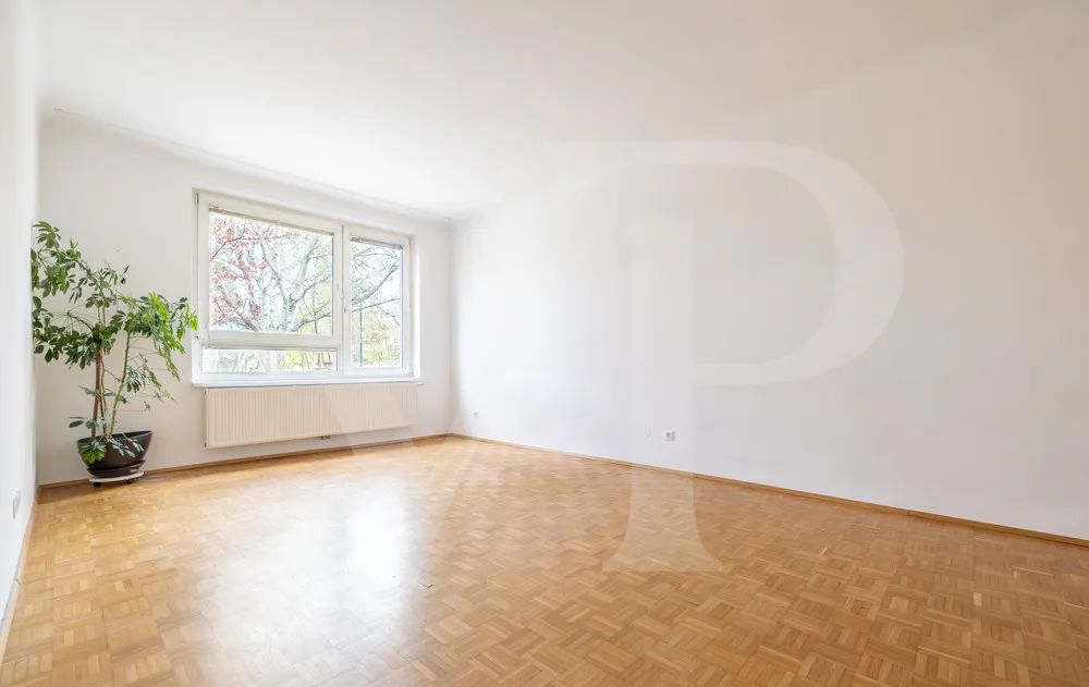 4-Zimmer Wohnung mit Gestaltungspotential und Gemeinschaftsgarten - Nähe Pfarrwirt