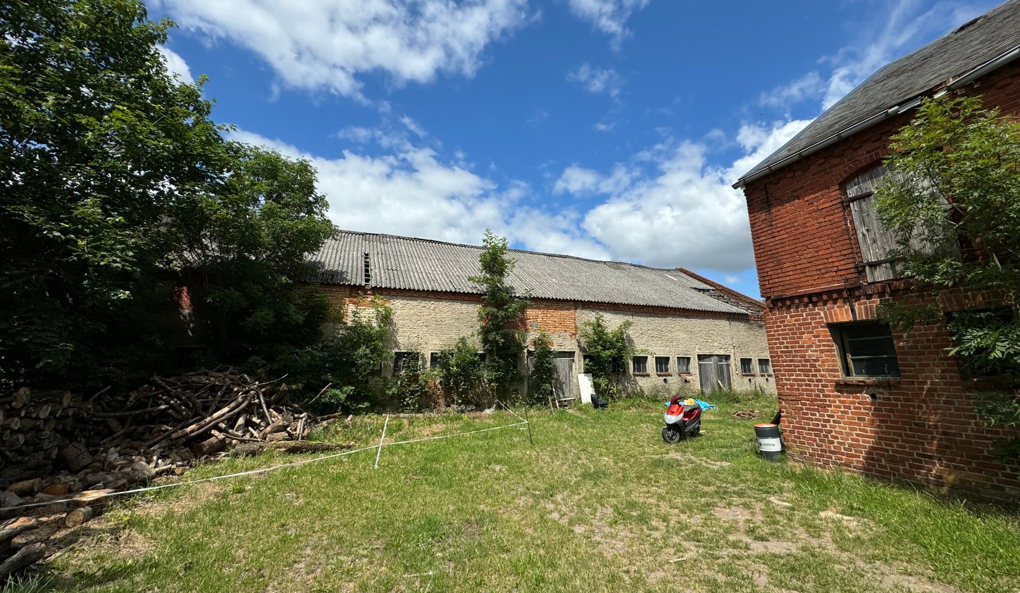 Stallgebäude