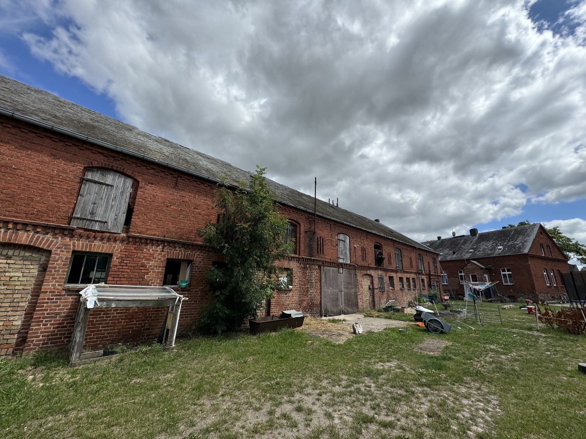 Remise zum Bauernhaus