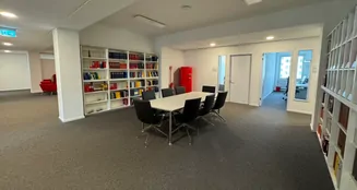 von_poll_real_estate_property_25343129_image_0