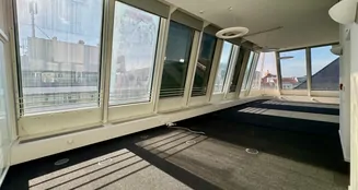 von_poll_real_estate_property_25343112_image_1