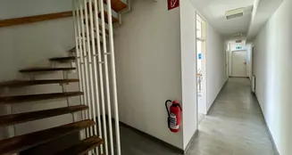 von_poll_real_estate_property_25343178_image_9