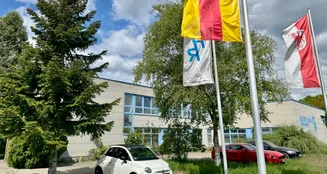 von_poll_real_estate_property_25343178_image_1