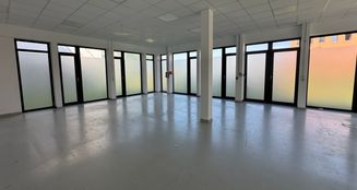 von_poll_real_estate_property_25343182_image_5