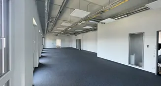 von_poll_real_estate_property_26343147_image_4