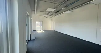 von_poll_real_estate_property_26343147_image_6