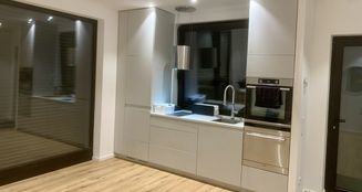 von_poll_real_estate_property_25343209_image_0