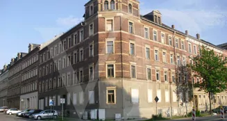 von_poll_real_estate_property_BD153_image_1