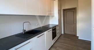von_poll_real_estate_property_EA942-1_image_7