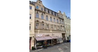 von_poll_real_estate_property_EA942-3_image_0