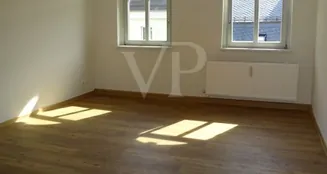 von_poll_real_estate_property_EA942-3_image_5