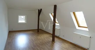 von_poll_real_estate_property_EA942_2_image_4