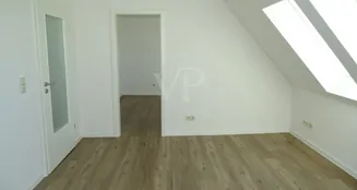 von_poll_real_estate_property_EA942_2_image_5