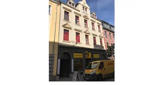 von_poll_real_estate_property_EA942_07_image_1