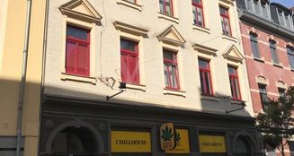 von_poll_real_estate_property_EA942-7_image_2