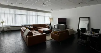 von_poll_real_estate_property_25342002_image_13