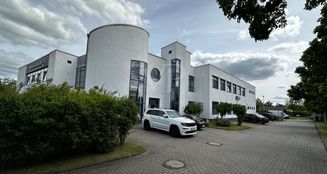 von_poll_real_estate_property_25342002_image_0