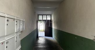 von_poll_real_estate_property_UQ831_image_2