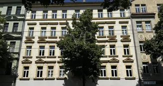 von_poll_real_estate_property_UQ831_image_0