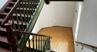 von_poll_real_estate_property_FX284_image_6