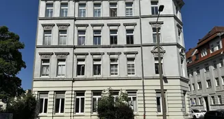 von_poll_real_estate_property_WG725_image_0