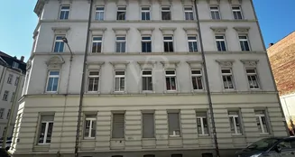 von_poll_real_estate_property_WG725_image_3