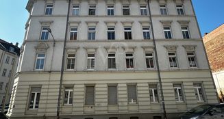 von_poll_real_estate_property_WG725_image_3