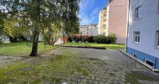 von_poll_real_estate_property_QQ638_2_image_13