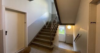 von_poll_real_estate_property_QQ638_2_image_4