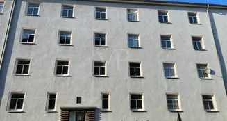 von_poll_real_estate_property_QQ638_2_image_9