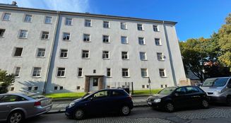 von_poll_real_estate_property_QQ638_2_image_8